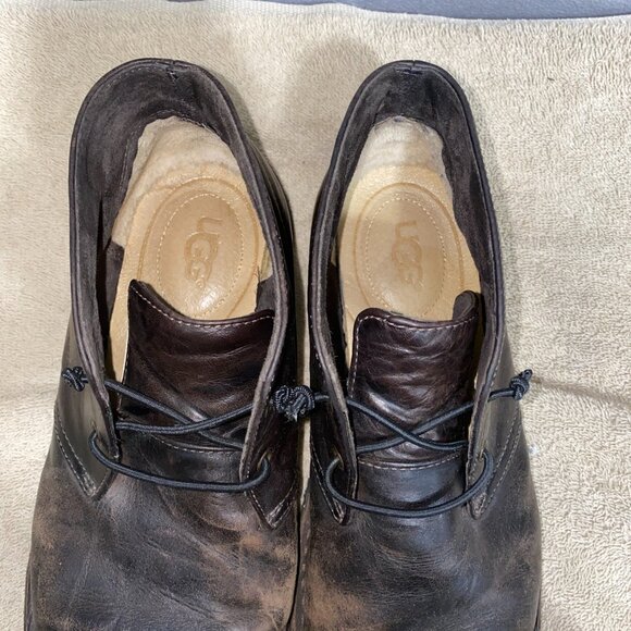 UGG Men’s Brown Leather Chukka Ankle Boots Lace-Up Desert Boots (Size 10) main image 9